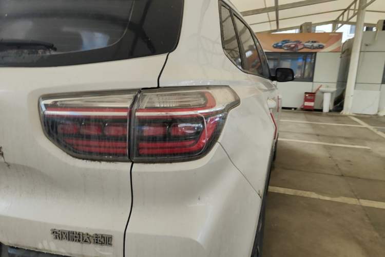 Used Kia Sportage R 2018 2.0L Automatic Smart Luxury Version China V Standard Right Rear Taillight
