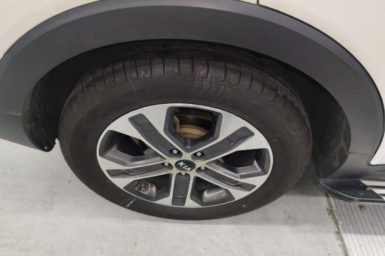 Used Kia Sportage R 2018 2.0L Automatic Smart Luxury Version China V Standard Right Rear Wheel Hub