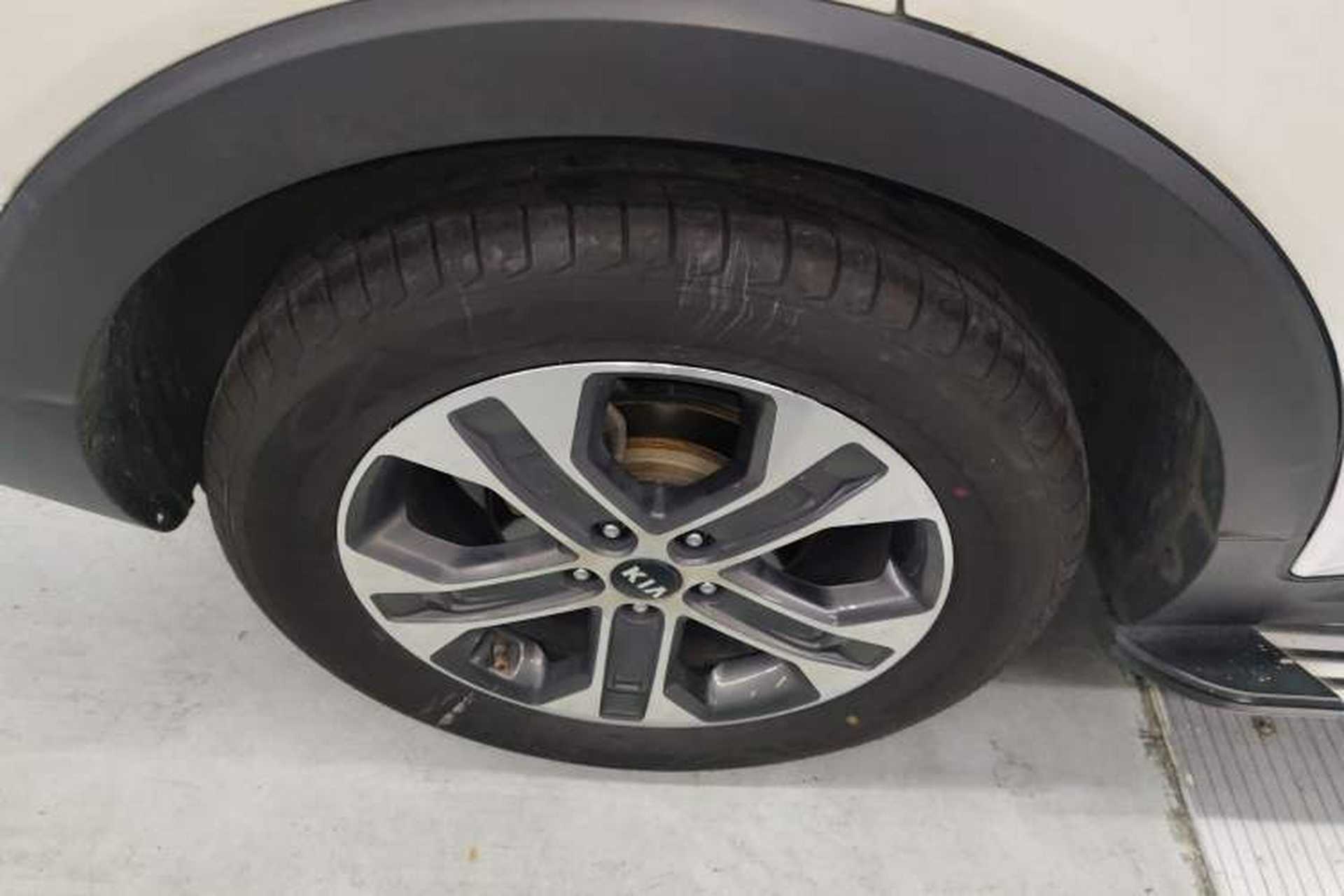 Used Kia Sportage R 2018 2.0L Automatic Smart Luxury Version China V Standard Right Rear Wheel Hub