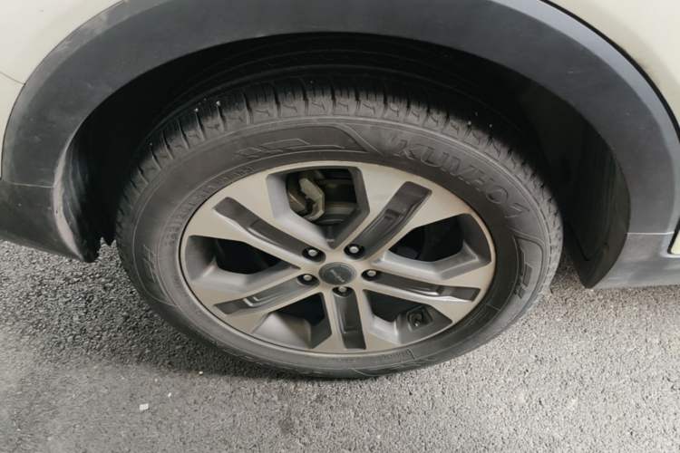 Used Kia Sportage R 2018 2.0L Automatic Smart Luxury Version China V Standard Right Rear Wheel Hub
