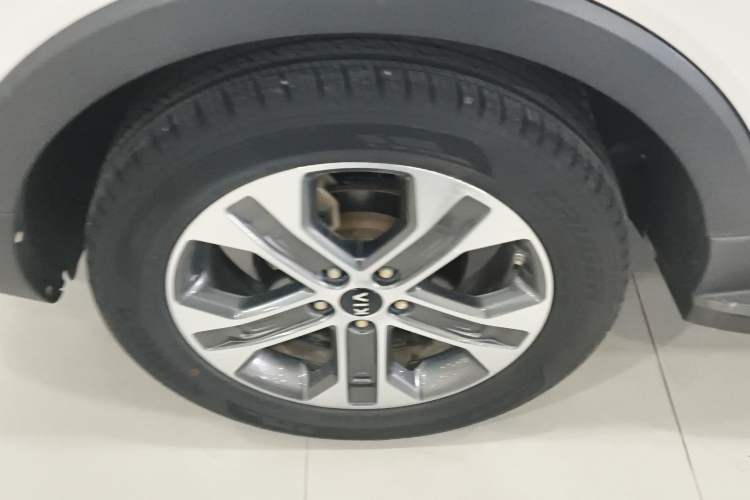 Used Kia Sportage R 2018 2.0L Automatic Smart Luxury Version China V Standard Right Rear Wheel Hub