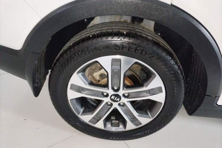 Used Kia Sportage R 2018 2.0L Automatic Smart Luxury Version China V Standard Right Rear Wheel Hub