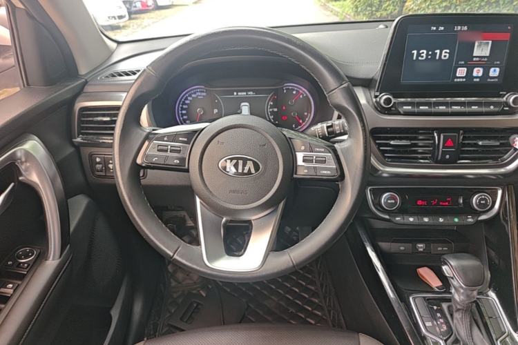 Used Kia Sportage R 2018 2.0L Automatic Smart Luxury Version China V Standard Steering Wheel