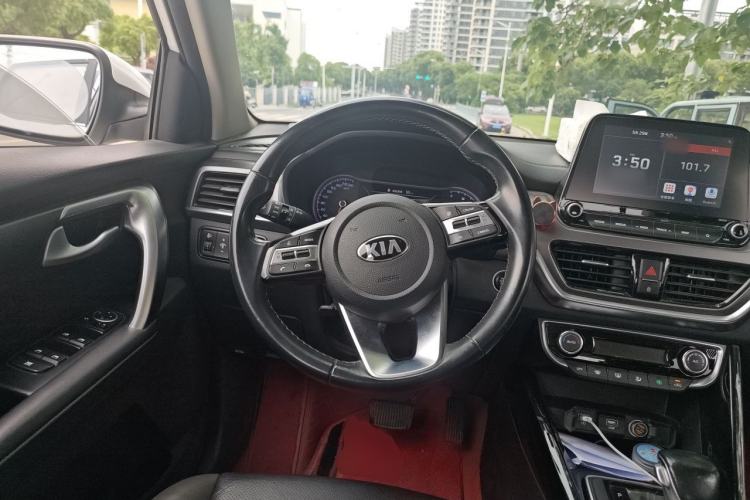 Used Kia Sportage R 2018 2.0L Automatic Smart Luxury Version China V Standard Steering Wheel