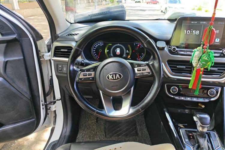 Used Kia Sportage R 2018 2.0L Automatic Smart Luxury Version China V Standard Steering Wheel