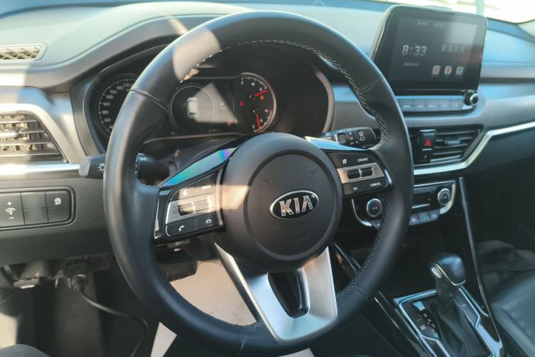Used Kia Sportage R 2018 2.0L Automatic Smart Luxury Version China V Standard Steering Wheel