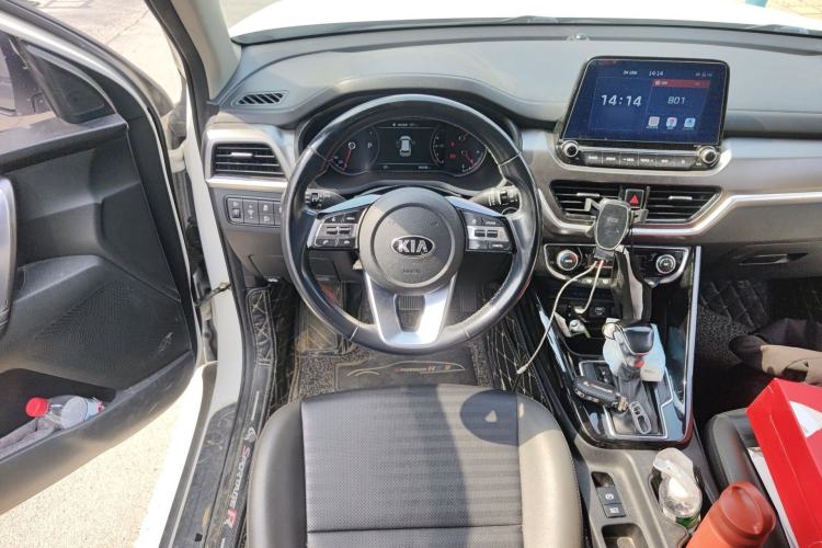 Used Kia Sportage R 2018 2.0L Automatic Smart Luxury Version China V Standard Steering Wheel