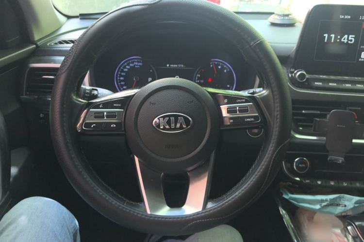 Used Kia Sportage R 2018 2.0L Automatic Smart Luxury Version China V Standard Steering Wheel