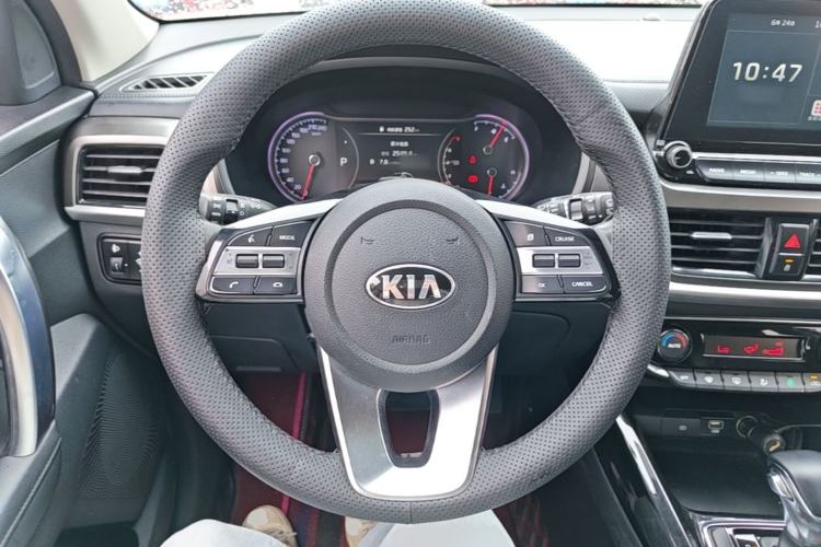 Used Kia Sportage R 2018 2.0L Automatic Smart Luxury Version China V Standard Steering Wheel