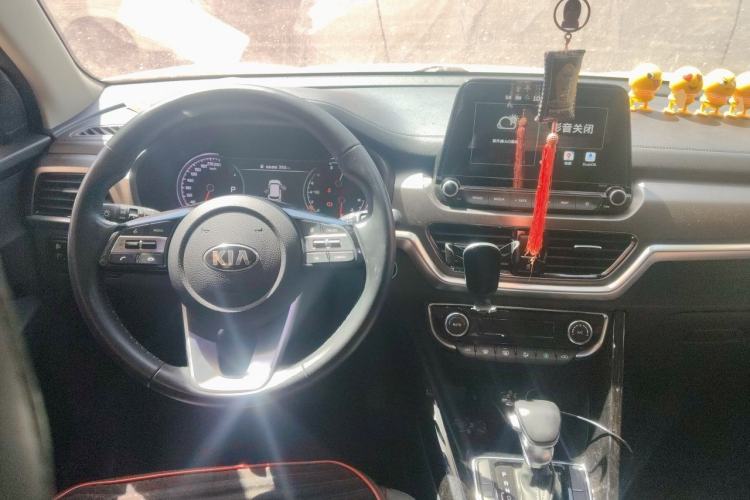 Used Kia Sportage R 2018 2.0L Automatic Smart Luxury Version China V Standard Steering Wheel