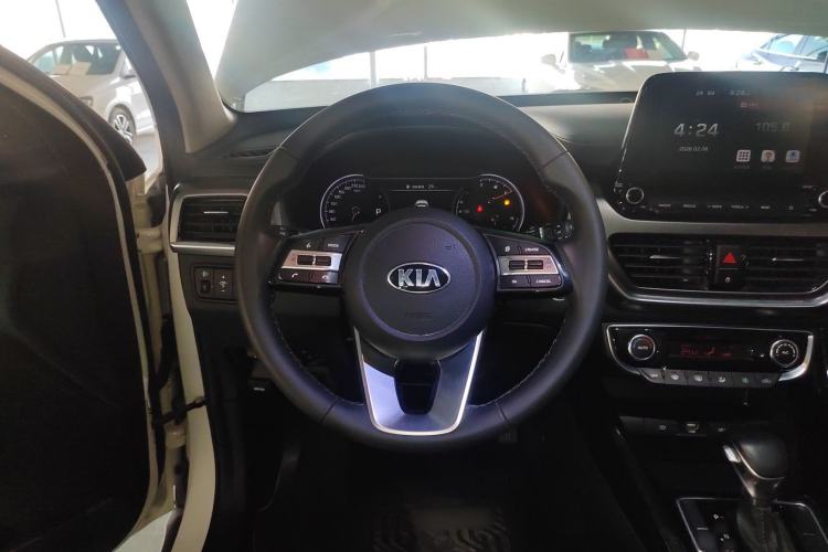 Used Kia Sportage R 2018 2.0L Automatic Smart Luxury Version China V Standard Steering Wheel