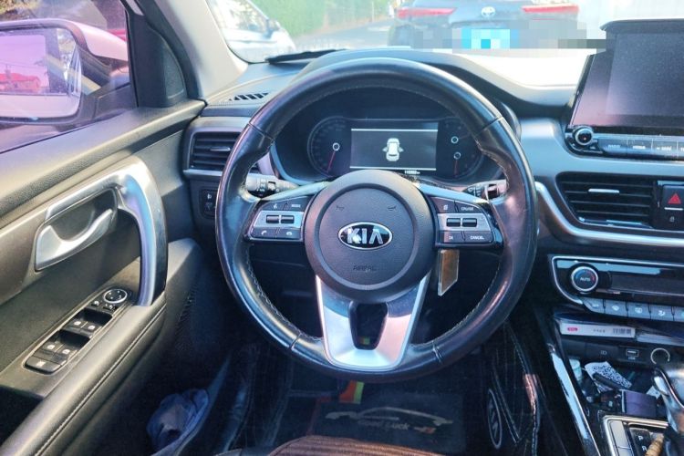 Used Kia Sportage R 2018 2.0L Automatic Smart Luxury Version China V Standard Steering Wheel