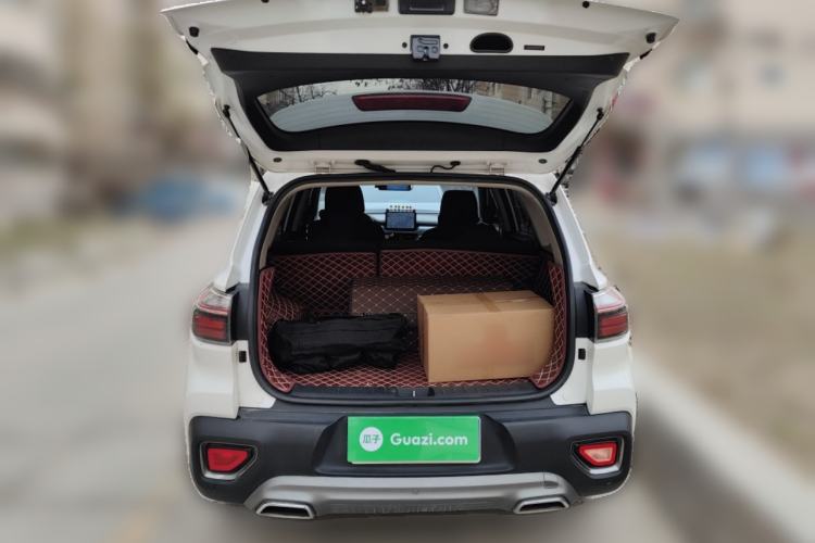 Used Kia Sportage R 2018 2.0L Manual Fashion Edition China V Standard Trunk