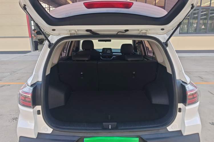 Used Kia Sportage R 2018 2.0L Automatic Smart Luxury Version China V Standard Trunk