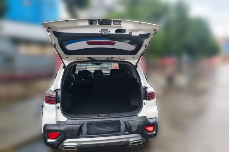 Used Kia Sportage R 2018 2.0L Automatic Smart Luxury Version China V Standard Trunk
