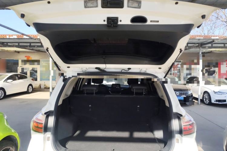 Used Kia Sportage R 2018 2.0L Automatic Smart Luxury Version China V Standard Trunk