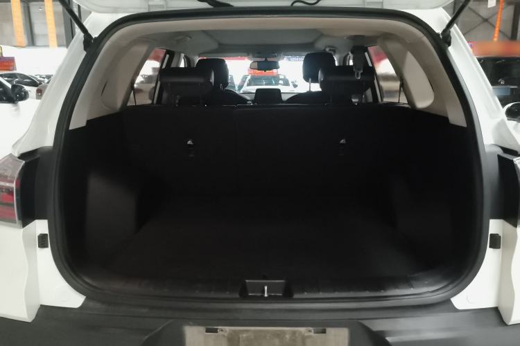 Used Kia Sportage R 2018 2.0L Automatic Smart Luxury Version China V Standard Trunk