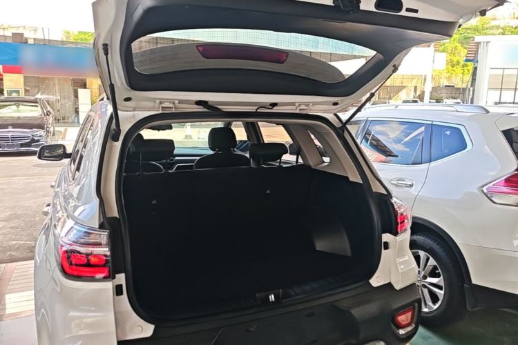 Used Kia Sportage R 2018 2.0L Automatic Smart Luxury Version China V Standard Trunk