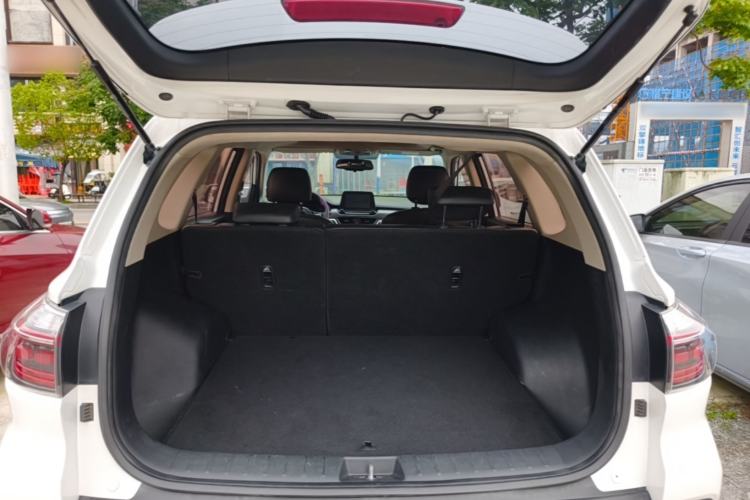Used Kia Sportage R 2018 2.0L Automatic Smart Luxury Version China V Standard Trunk
