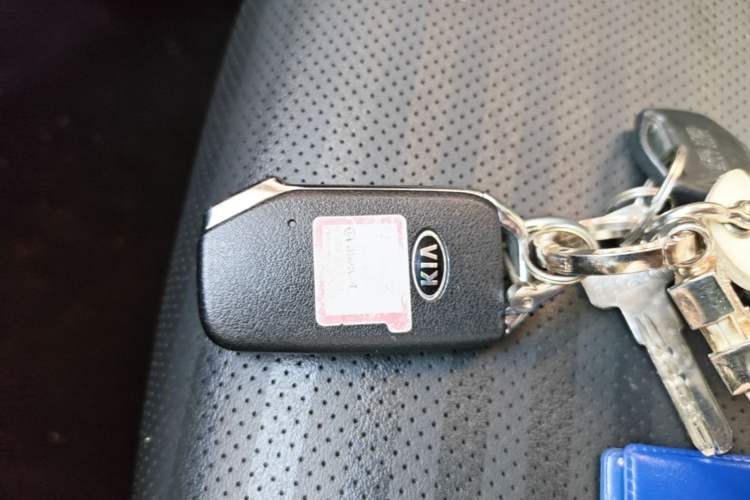 Used Kia Sportage R 2018 2.0L Automatic Smart Luxury Version China V Standard Vehicle Key