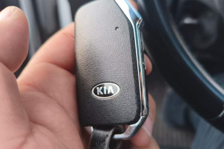 Used Kia Sportage R 2018 2.0L Automatic Smart Luxury Version China V Standard Vehicle Key