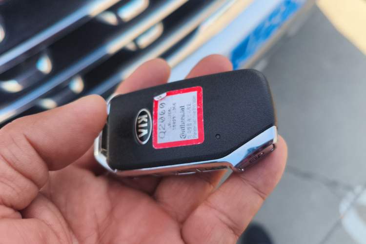 Used Kia Sportage R 2018 2.0L Automatic Smart Luxury Version China V Standard Vehicle Key