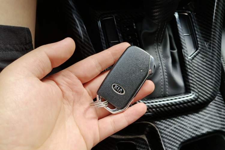 Used Kia Sportage R 2018 2.0L Automatic Smart Luxury Version China V Standard Vehicle Key