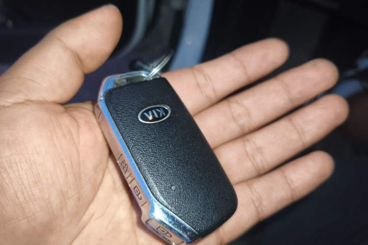 Used Kia Sportage R 2018 2.0L Automatic Smart Luxury Version China V Standard Vehicle Key