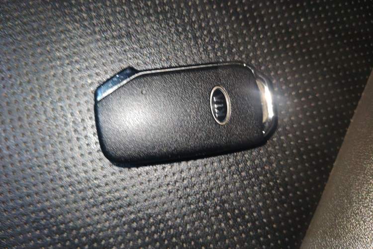 Used Kia Sportage R 2018 2.0L Automatic Smart Luxury Version China V Standard Vehicle Key