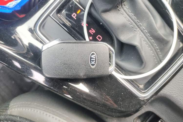 Used Kia Sportage R 2018 2.0L Automatic Smart Luxury Version China V Standard Vehicle Key