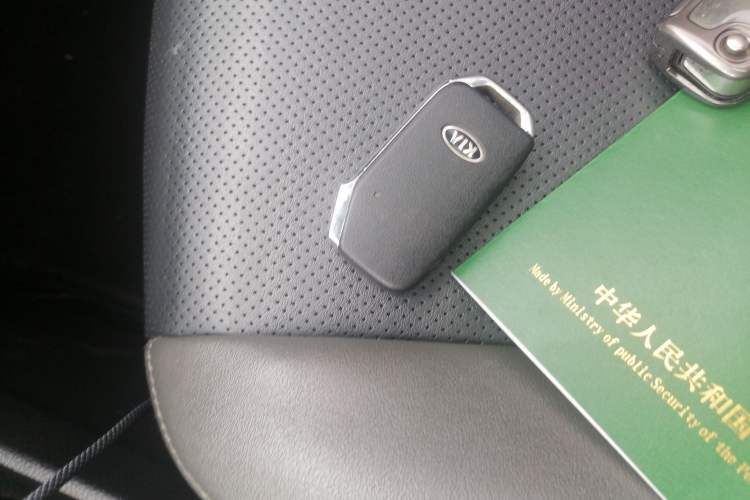 Used Kia Sportage R 2018 2.0L Automatic Smart Luxury Version China V Standard Vehicle Key