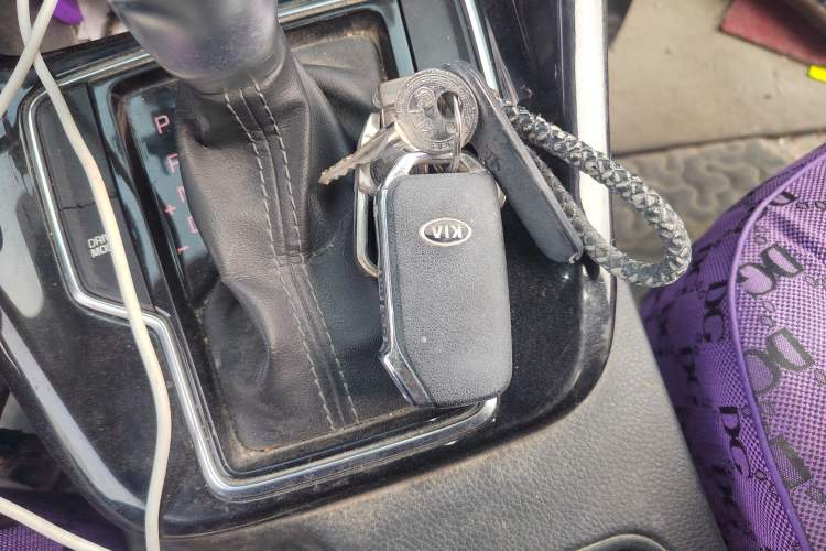 Used Kia Sportage R 2018 2.0L Automatic Smart Luxury Version China V Standard Vehicle Key