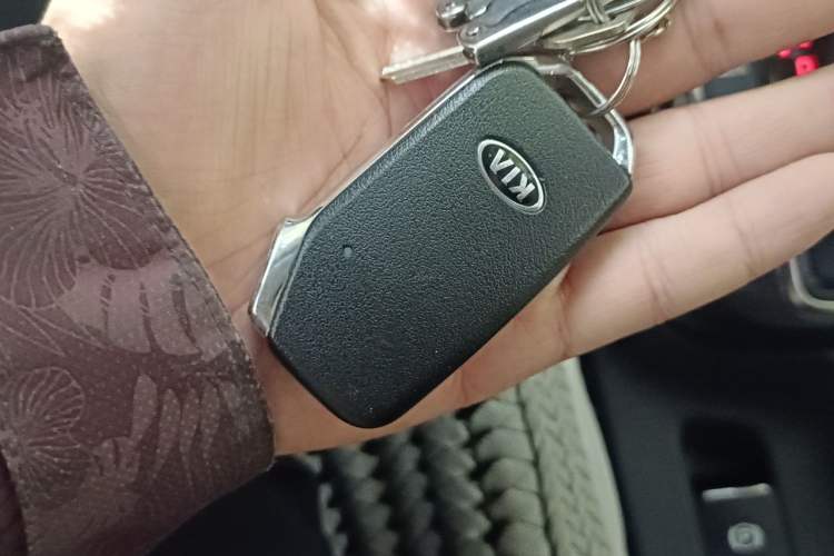 Used Kia Sportage R 2018 2.0L Automatic Smart Luxury Version China V Standard Vehicle Key