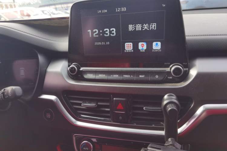 Used Kia Sportage R 2018 2.0L Automatic Smart Luxury Version China V Standard Audio And AC Panel