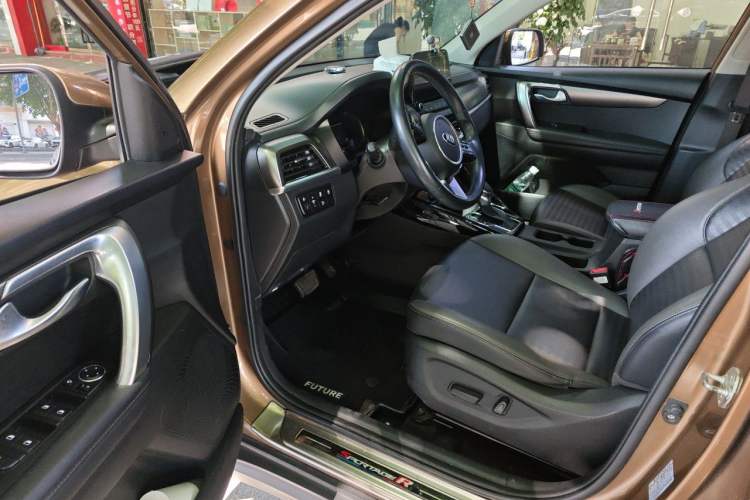 Used Kia Sportage R 2018 2.0L Automatic Smart Luxury Version China V Standard Driver Seat