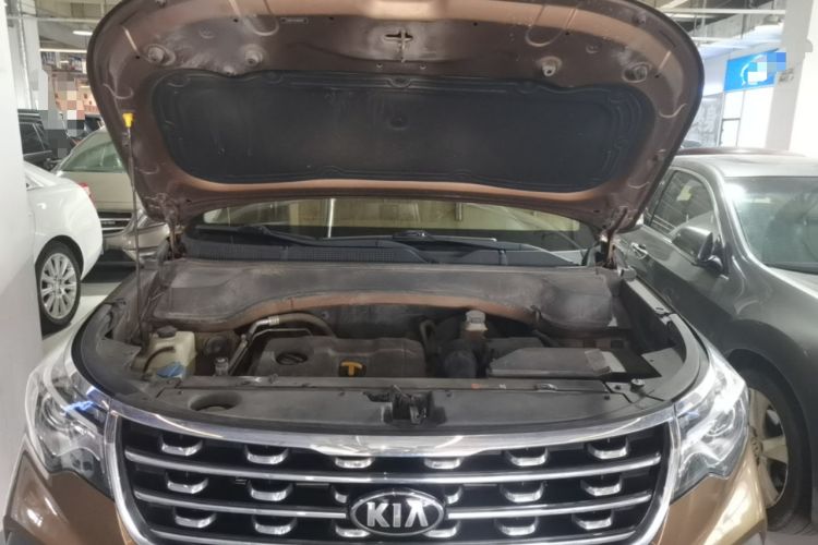 Used Kia Sportage R 2018 2.0L Automatic Smart Luxury Version China V Standard Engine Bay
