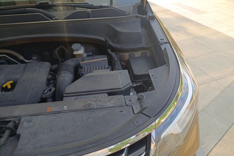 Used Kia Sportage R 2018 2.0L Automatic Smart Luxury Version China V Standard Engine Bay Left