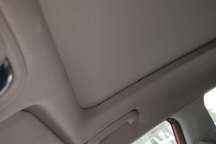 Used Kia Sportage R 2018 2.0L Automatic Smart Luxury Version China V Standard Headliner