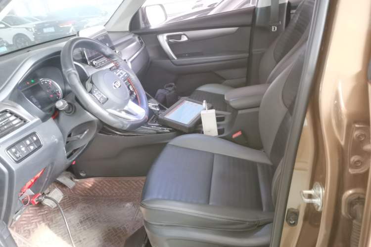Used Kia Sportage R 2018 2.0L Automatic Smart Luxury Version China V Standard Left Front Seat