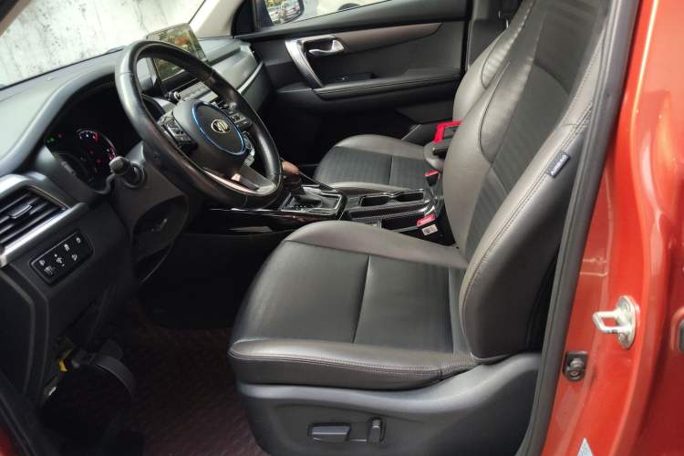 Used Kia Sportage R 2018 2.0L Automatic Smart Luxury Version China V Standard Left Front Seat