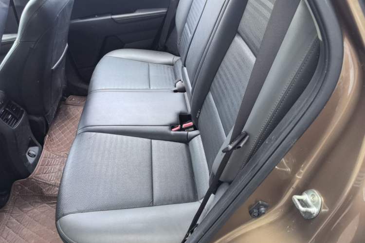 Used Kia Sportage R 2018 2.0L Automatic Smart Luxury Version China V Standard Left Rear Seat