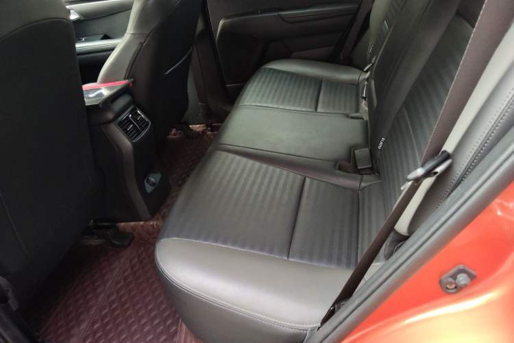 Used Kia Sportage R 2018 2.0L Automatic Smart Luxury Version China V Standard Left Rear Seat