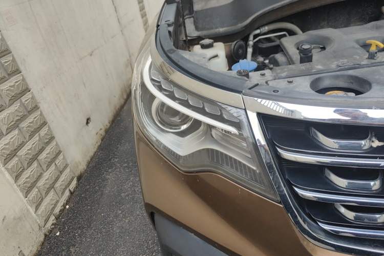 Used Kia Sportage R 2018 2.0L Automatic Smart Luxury Version China V Standard Right Front Headlight