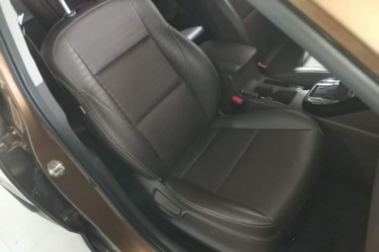 Used Kia Sportage R 2018 2.0L Automatic Smart Luxury Version China V Standard Right Front Seat