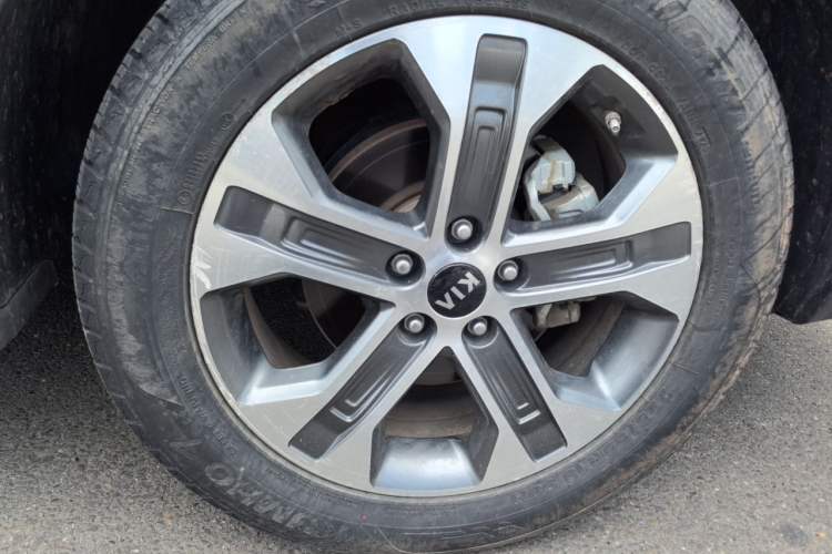 Used Kia Sportage R 2018 2.0L Automatic Smart Luxury Version China V Standard Right Front Wheel Hub