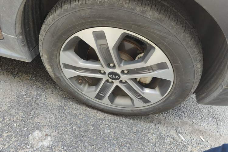 Used Kia Sportage R 2018 2.0L Automatic Smart Luxury Version China V Standard Right Front Wheel Hub