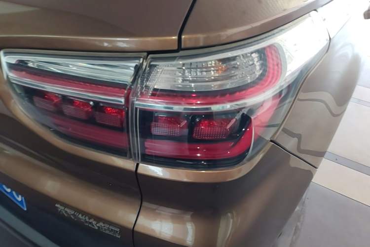 Used Kia Sportage R 2018 2.0L Automatic Smart Luxury Version China V Standard Right Rear Taillight