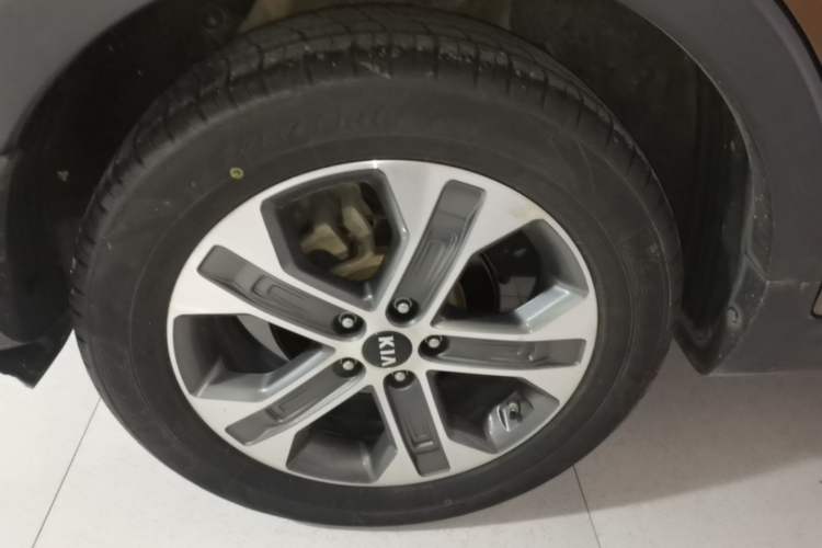 Used Kia Sportage R 2018 2.0L Automatic Smart Luxury Version China V Standard Right Rear Wheel Hub