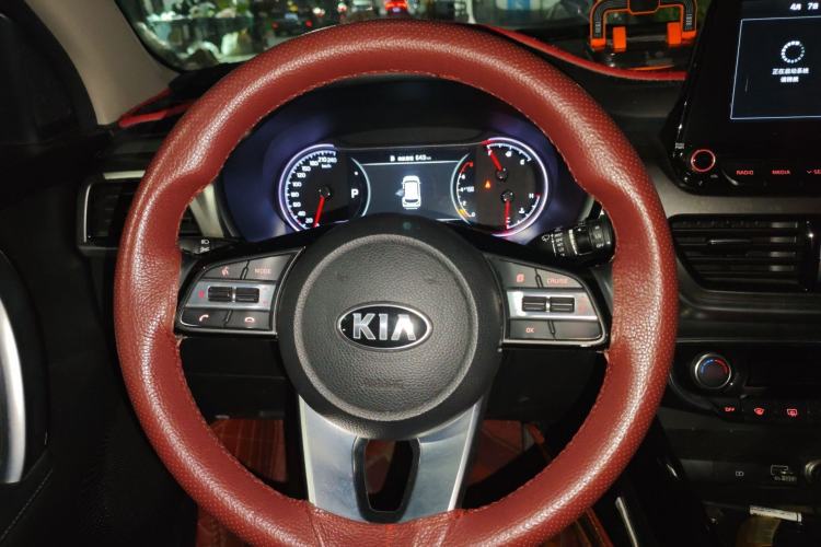Used Kia Sportage R 2018 2.0L Automatic Smart Luxury Version China V Standard Steering Wheel