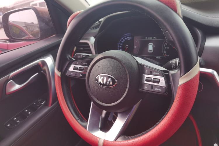 Used Kia Sportage R 2018 2.0L Automatic Smart Luxury Version China V Standard Steering Wheel